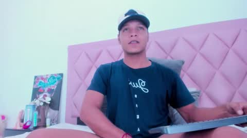 Ricky  online show from November 29, 2025, 3:59 pm