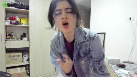 RickyDicot 13 online show from September 17, 2025, 3:08 am