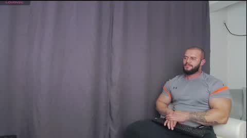 Snapshot of rickymiami1 chatting on November 9, 2025, 6:17 pm rickymiami1 online show from November 9, 2025, 6:17 pm