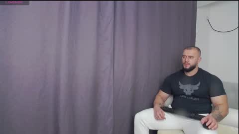 Snapshot of rickymiami1 chatting on December 18, 2025, 7:31 pm rickymiami1 online show from December 18, 2025, 7:31 pm