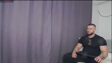 Snapshot of rickymiami1 chatting on February 15, 2026, 1:31 pm rickymiami1 online show from February 15, 2026, 1:31 pm