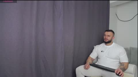 Snapshot of rickymiami1 chatting on February 25, 2026, 6:50 pm rickymiami1 online show from February 25, 2026, 6:50 pm