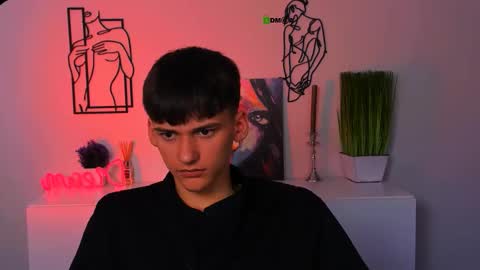 Rico online show from October 8, 2025, 8:45 am