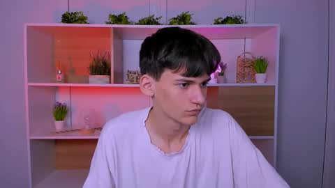 Rico online show from October 25, 2025, 7:08 pm