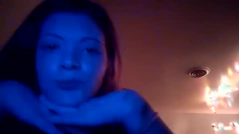 Snapshot of ridinghoodred chatting on December 2, 2025, 5:46 am ridinghoodred online show from December 2, 2025, 5:46 am