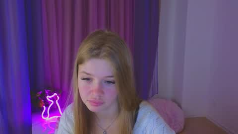 Rina online show from October 9, 2025, 9:02 pm