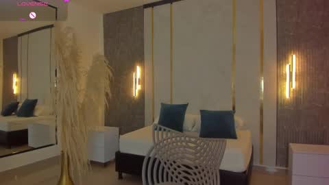 Riley Sierra online show from February 11, 2026, 12:54 pm