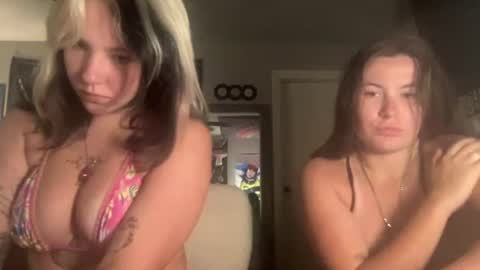 rileycooperrrr online show from July 3, 2026, 4:19 am