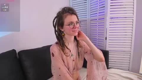 Snapshot of rin_skylar chatting on February 24, 2025, 10:26 am Rin online show from February 24, 2025, 10:26 am