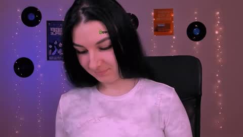 Snapshot of rina_gold_ chatting on May 31, 2026, 8:54 am Rina online show from May 31, 2026, 8:54 am
