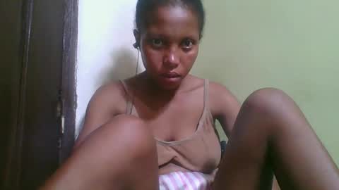 Snapshot of rinah654271 chatting on February 25, 2026, 5:11 pm rinah654271 online show from February 25, 2026, 5:11 pm