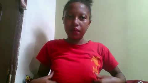 rinah654271 online show from April 12, 2026, 2:27 am