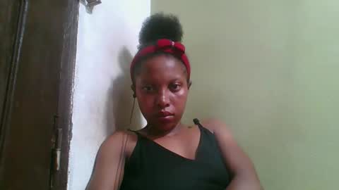 rinah654271 online show from April 18, 2026, 7:58 pm