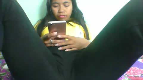 rinah856024 online show from September 18, 2025, 6:32 pm