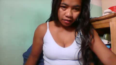 rinah856024 online show from April 27, 2026, 3:04 am
