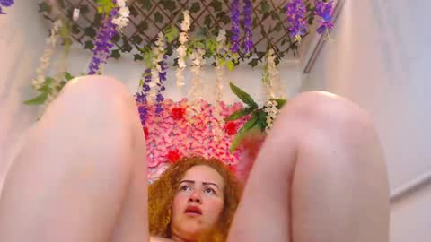 Snapshot of risitos_de_oro_ chatting on May 26, 2026, 9:55 pm Risitos De Oro online show from May 26, 2026, 9:55 pm