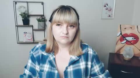 Snapshot of rita_sunshine chatting on September 27, 2025, 8:19 am rita_sunshine online show from September 27, 2025, 8:19 am