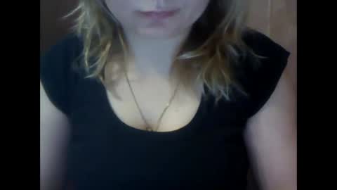 RiveraMaureen online show from December 15, 2024, 1:54 pm