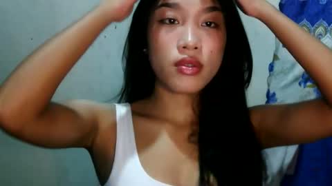 riyu77 online show from December 22, 2025, 6:16 pm