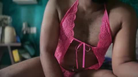 Snapshot of rkrazors chatting on March 21, 2026, 7:24 am razors99 online show from March 21, 2026, 7:24 am