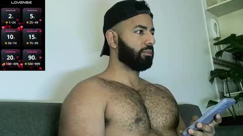 SebasRoa online show from December 16, 2024, 3:43 pm