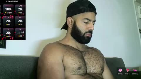 SebasRoa online show from January 19, 2026, 3:05 pm