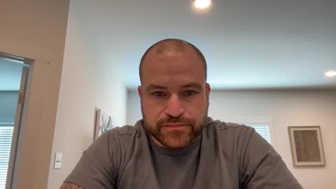 roadking1122 online show from December 22, 2025, 3:20 pm