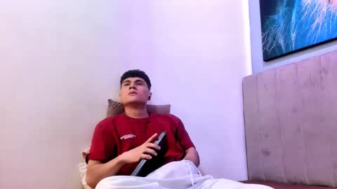 Snapshot of roan_birkin chatting on September 22, 2025, 8:44 pm Roan Birkin online show from September 22, 2025, 8:44 pm