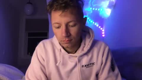 RoastingCorn online show from February 2, 2025, 7:30 am