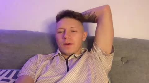 RoastingCorn online show from February 13, 2025, 7:03 am