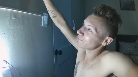 RoastingCorn online show from October 9, 2025, 2:31 am