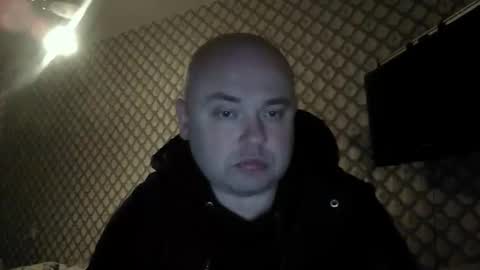 rob18997 online show from November 28, 2025, 6:54 pm