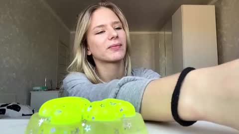 Sasha online show from July 9, 2026, 7:12 am