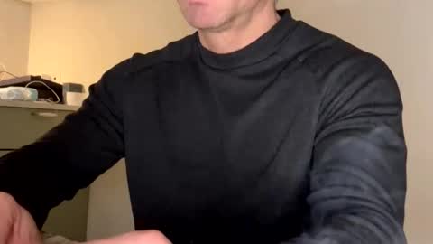 roberpierre_ho online show from March 3, 2026, 12:28 am