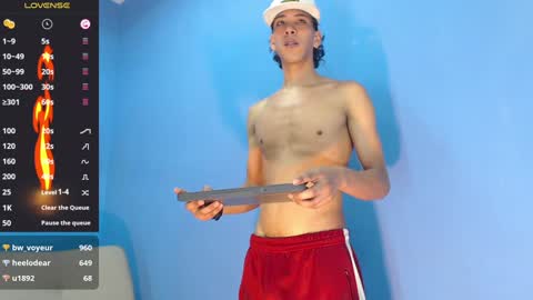 robert_kingg online show from January 15, 2025, 6:43 am