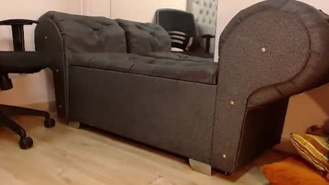 robert_kingg online show from June 11, 2026, 12:32 am