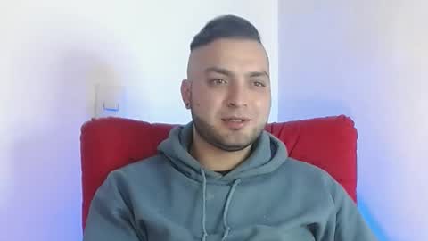 Stiven - online show from February 26, 2025, 11:59 pm