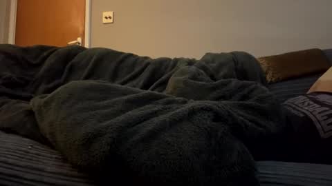 Snapshot of robertbrian033 chatting on April 3, 2026, 3:54 pm robertbrian033 online show from April 3, 2026, 3:54 pm