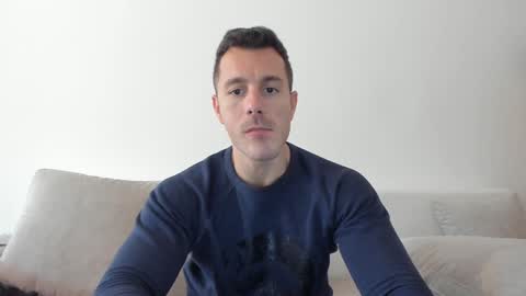 roberto4ever online show from February 7, 2025, 10:40 am