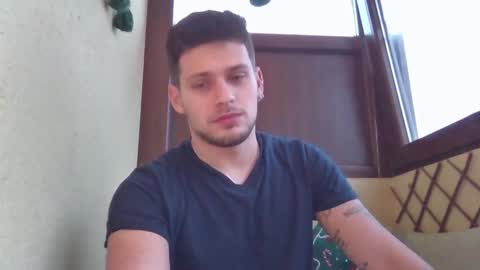 Roberto online show from December 4, 2025, 5:50 am