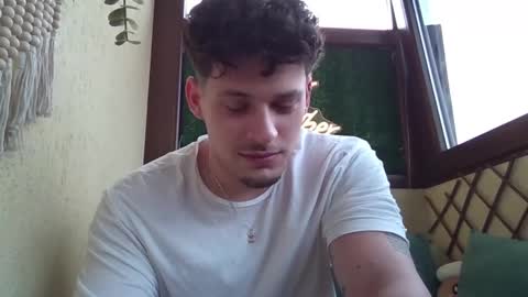 Roberto online show from March 21, 2026, 12:54 pm