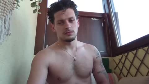Roberto online show from May 29, 2026, 6:55 am