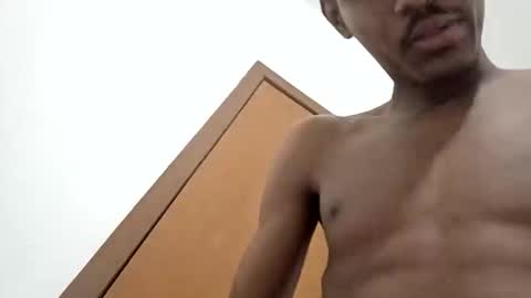 robertrei online show from February 15, 2026, 1:13 am