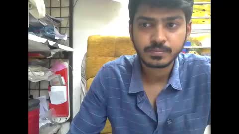 Robertsalia online show from November 10, 2025, 12:04 pm