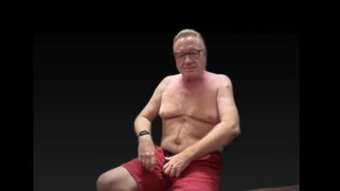 RobertTheRabbit online show from December 18, 2025, 3:40 pm