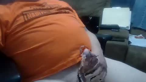 Snapshot of robglide chatting on May 2, 2026, 3:06 pm robglide online show from May 2, 2026, 3:06 pm