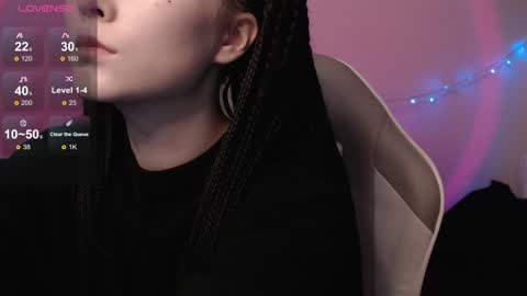 Snapshot of robin_yours chatting on December 9, 2024, 1:13 pm Robin your online show from December 9, 2024, 1:13 pm