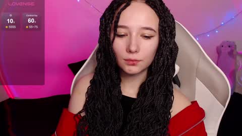 Snapshot of robin_yours chatting on January 21, 2025, 3:21 pm Robin your online show from January 21, 2025, 3:21 pm