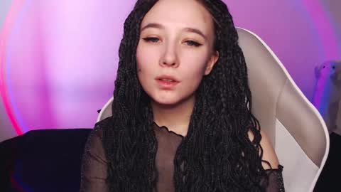 Snapshot of robin_yours chatting on February 14, 2025, 8:10 am Robin your online show from February 14, 2025, 8:10 am