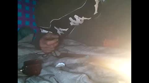 Snapshot of robincom23 chatting on March 9, 2025, 2:32 pm R online show from March 9, 2025, 2:32 pm